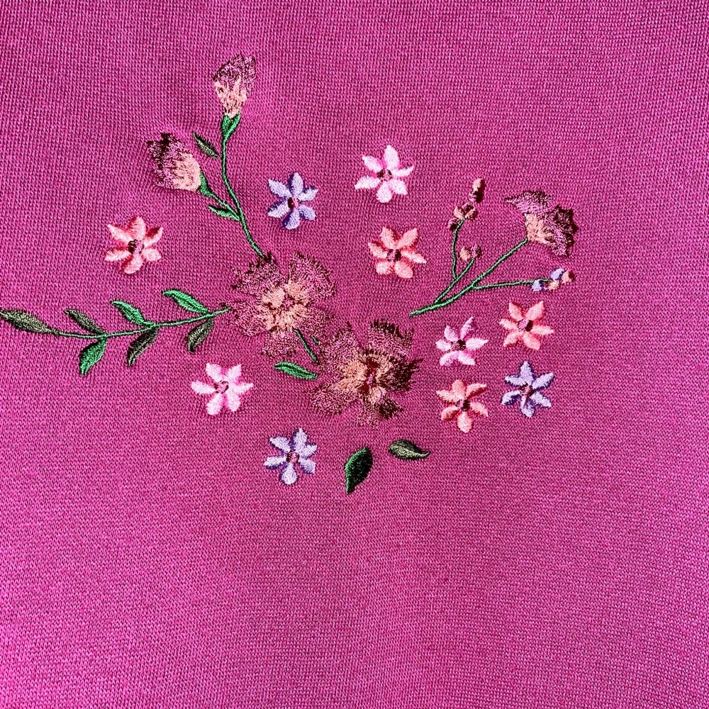 All American Comfort Long Sleeve Embroidered‎ Flowers Berry Sweatshirt 3X - Picture 3 of 11